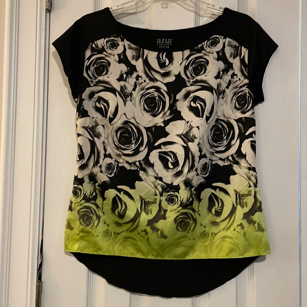 Women's blouse